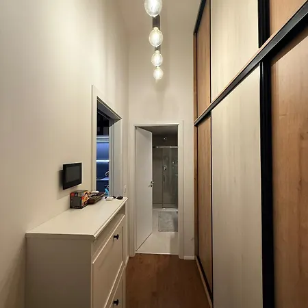 公寓 Cozy Design In The Center Of