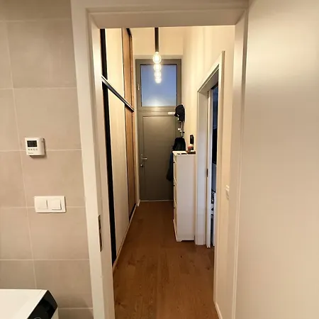 Cozy Design In The Center Of Appartement *